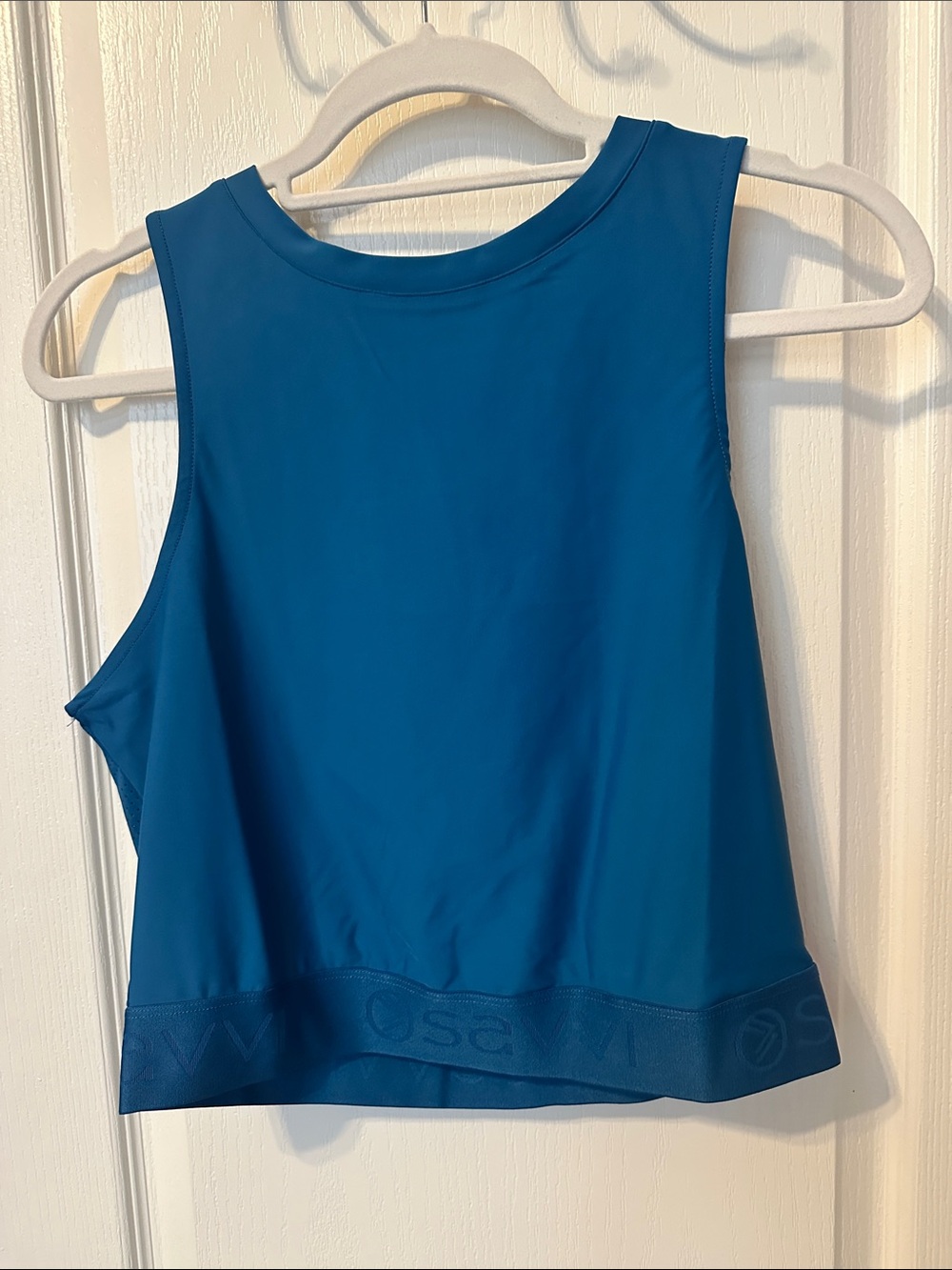 Sleeveless Athletic Tank Top in Teal w/ Beautiful Open Back